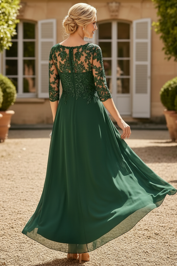 A-Line V-Neck 3/4 Sleeves Chiffon Mother Of The Bride Dresses With Lace