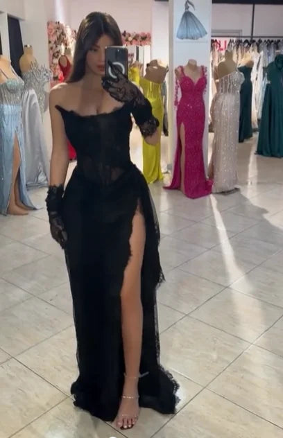 Lace Strapless Sleeveless High-Waisted Long Mermaid Prom Dress With High Split And Gloves