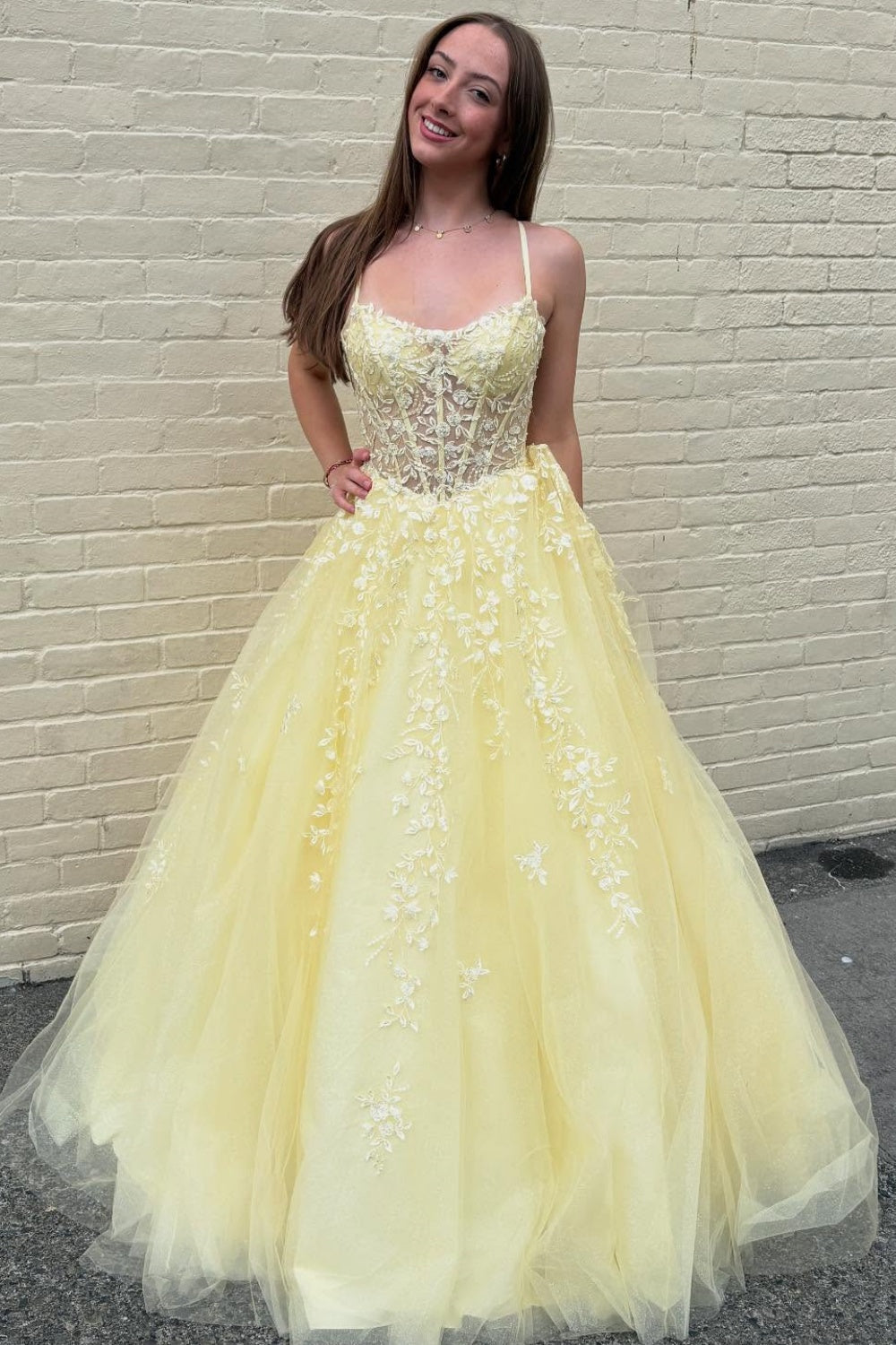 A-Line Strapless Halter Sleeveless Pleated Appliques Yellow Tulle Prom Dress
