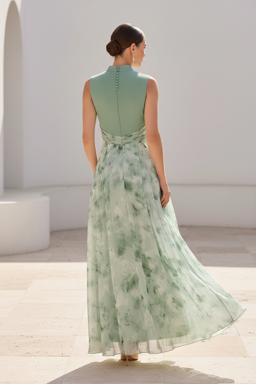 Sleeveless High-Neck A-Line Maxi Dress with Pockets