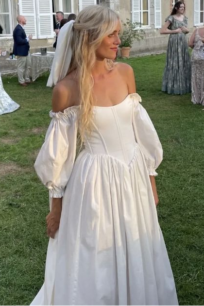 Elegant A Line Off Shoulder Long Wedding Dresses