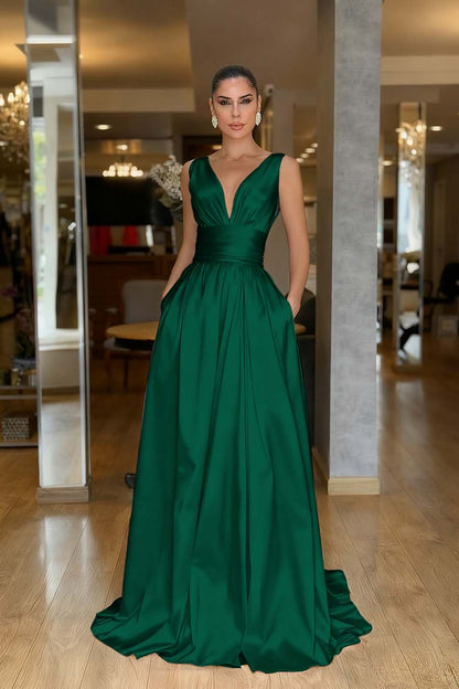 Hidais Straps Sleeveless High Waist Long Prom Dress With Pockets Pleated