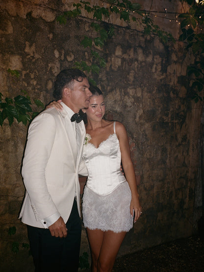 Spaghetti Straps Sleeveless Lace Mermaid Short Mini Wedding Dress