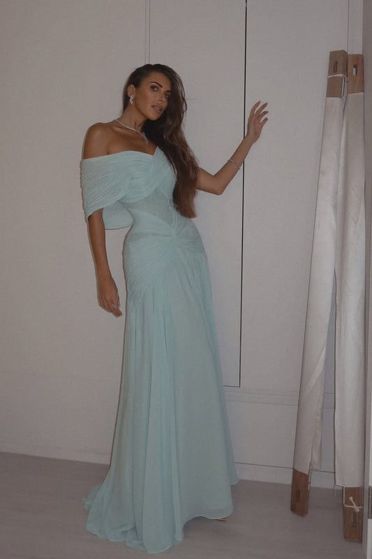 Mint Green V-Neck Off-The-Shoulder Sleeveless Long Mermaid Prom Dress With Pleated