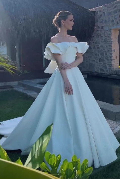 Gorgeous Long Off The Shoulder A Line Satin Wedding Dresses