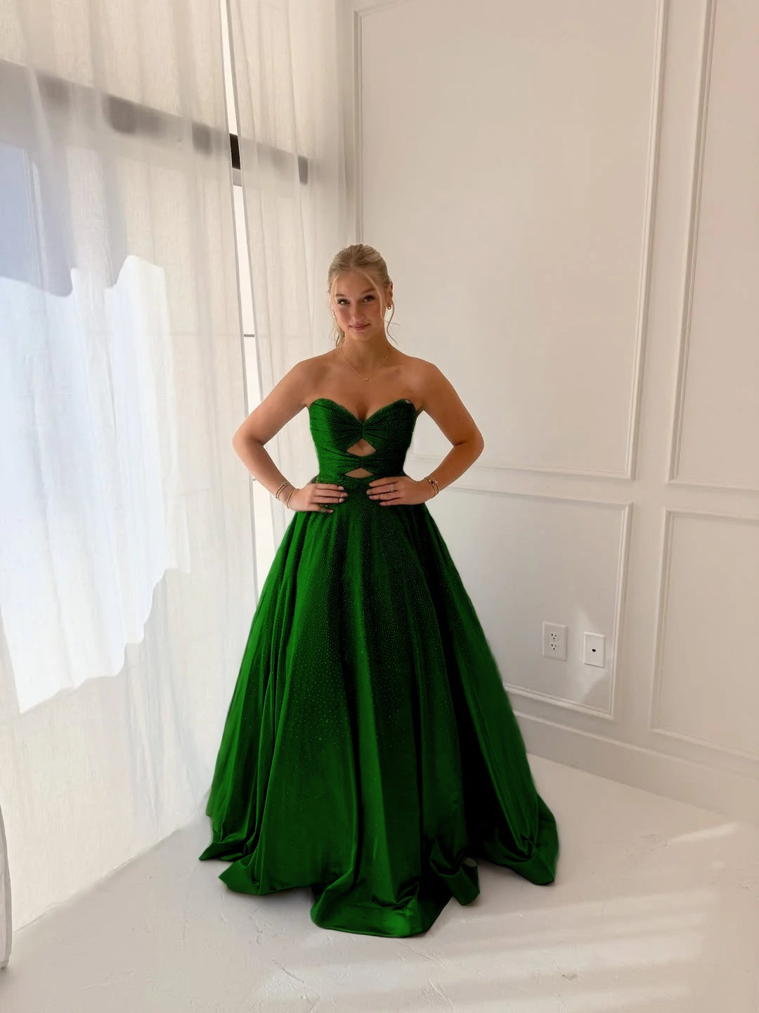 Satin V-Neck Strapless Sleeveless Long A-Line Prom Dress With Pleated And Rhinstone
