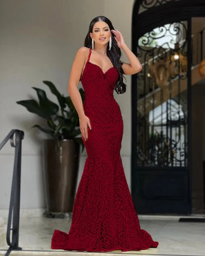 V-Neck Spaghetti Straps Sleeveless High-Waisted Long Mermaid Prom Dress With Beadings