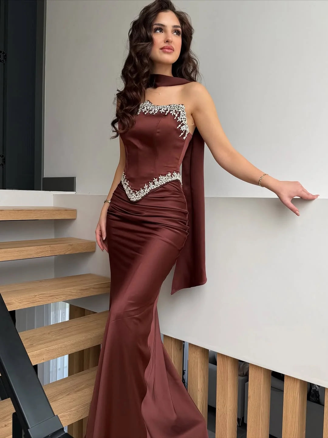 Elegant Straight Across Rhinestone Sleeveless Mermaid Prom Dress With Scarf YK0694