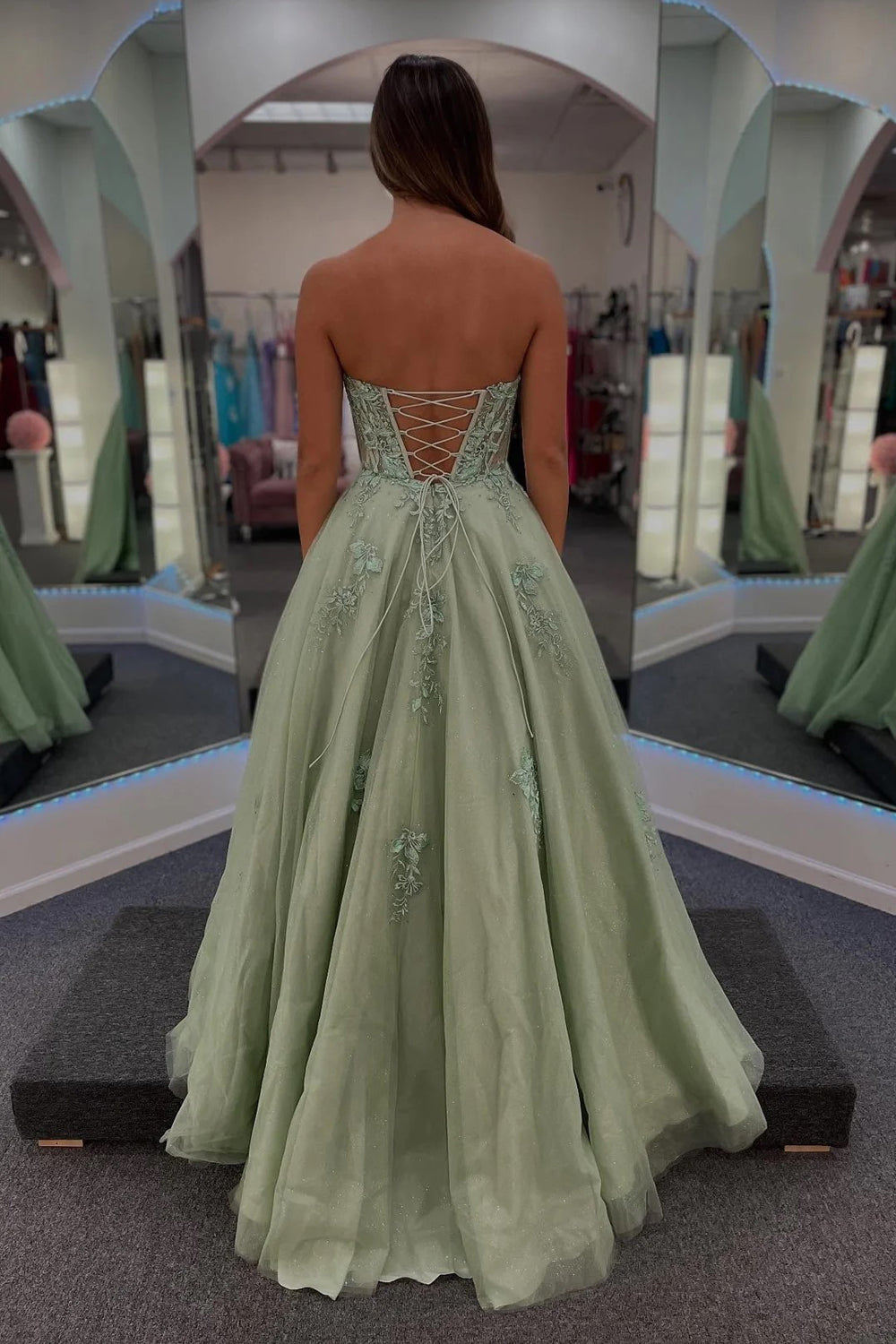 A-Line Sweetheart Strapless Tulle Lace Appliques Green Prom Dress