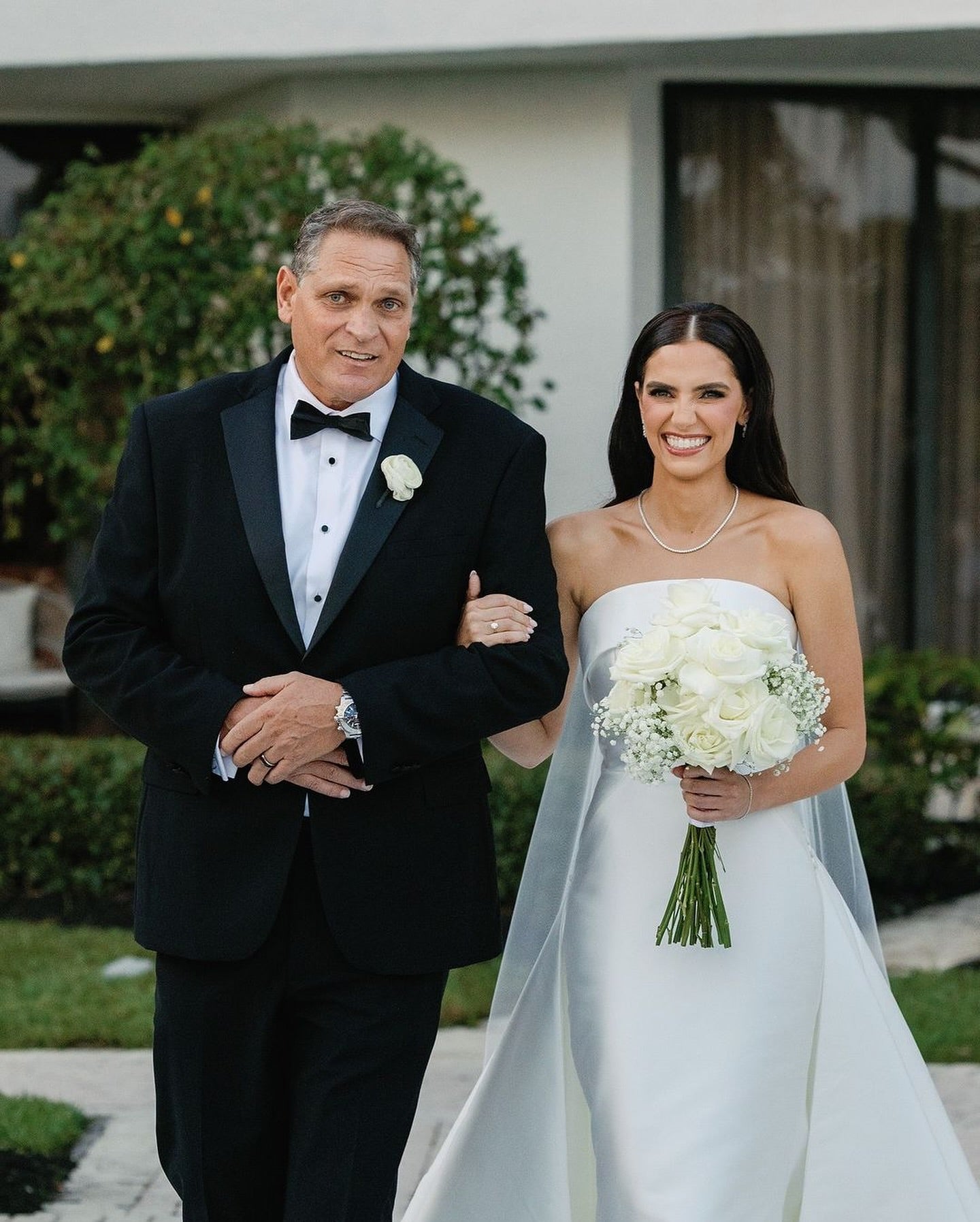 Strapless Sleeveless A-Line Floor-Length Wedding Dress