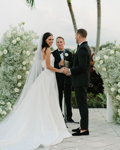 Strapless Sleeveless A-Line Floor-Length Wedding Dress