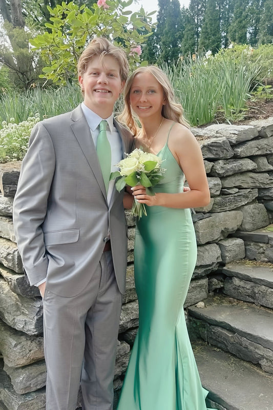 V-neck Light Green Mermaid Prom Dress