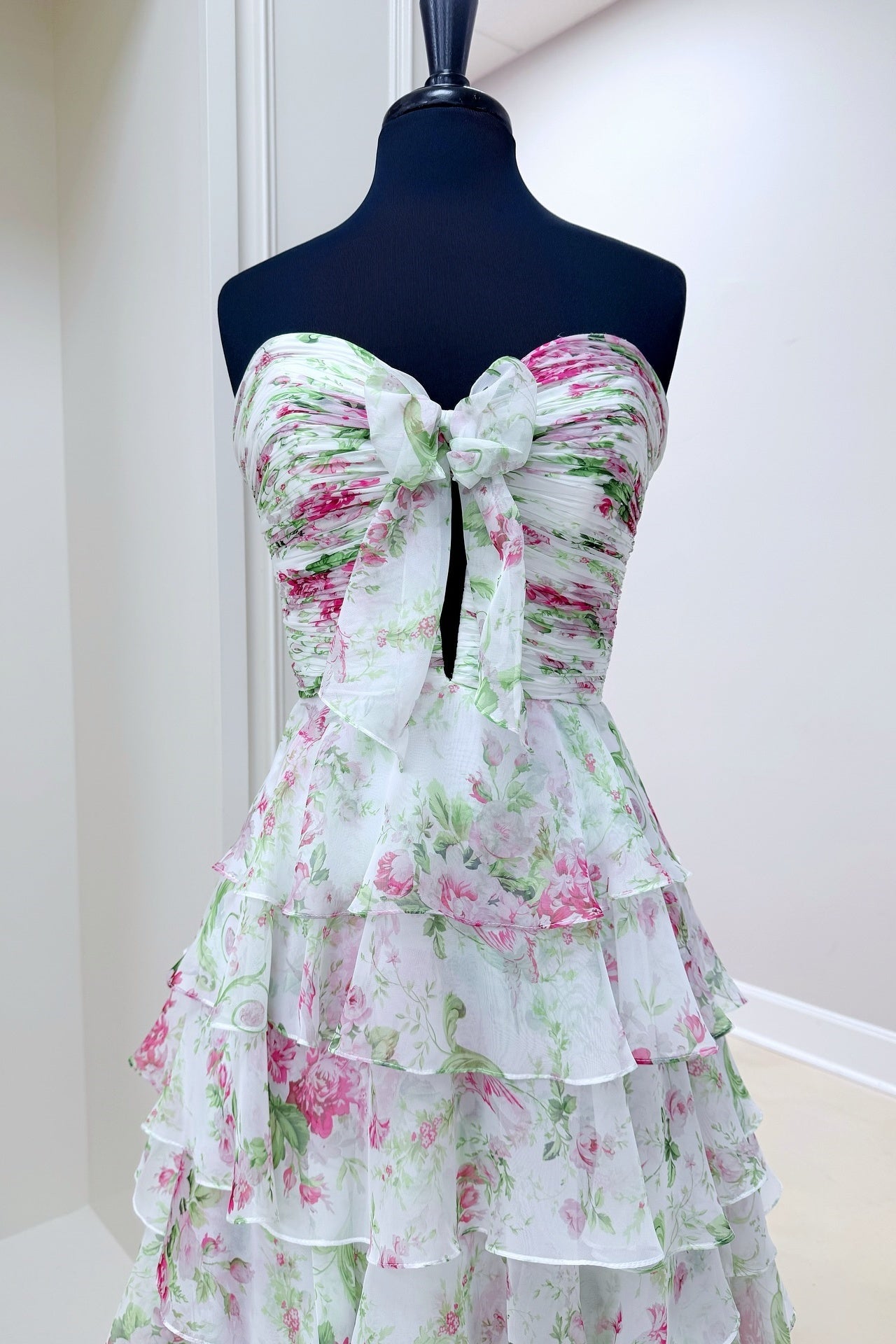 Sweetheart Floral Bow A-line Ruffle Prom Dress