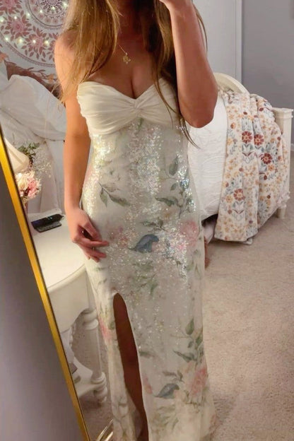 White Floral Sequin Sweetheart Fitted Dress