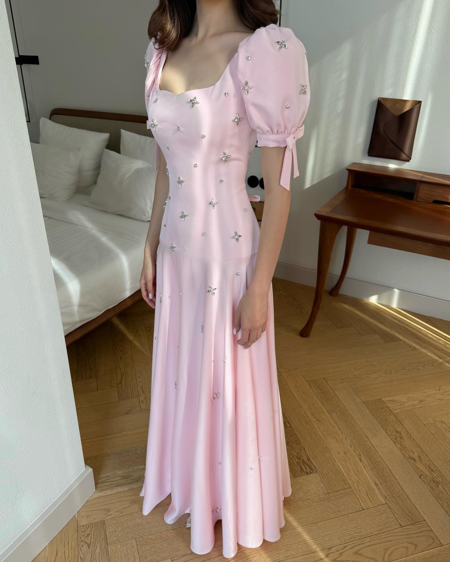 Pink Square Neck Bow Beaded Sparkle Mermaid Evening Dress