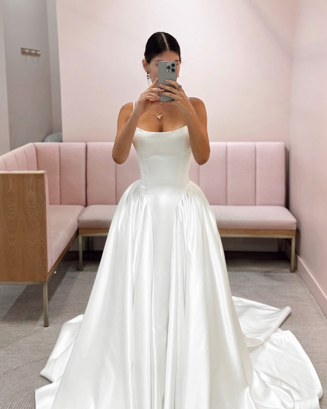 Strapless Sleeveless A-Line Floor-Length Wedding Dress