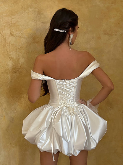 Off the Shoulder Sleeveless Ruffles Short Mini Wedding Dress