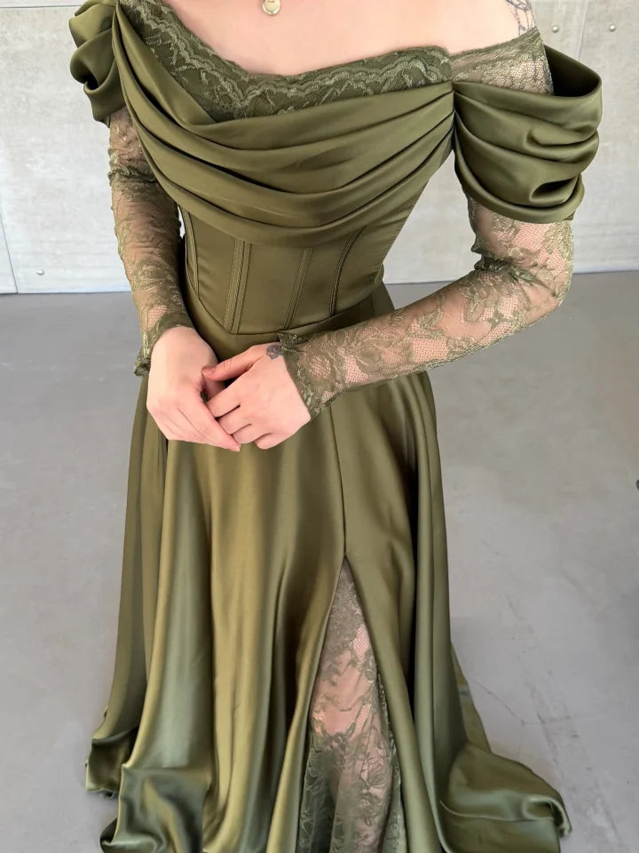 Green Off-The-Shoulder Lace Long Sleeves Split A-Line Evening Dress