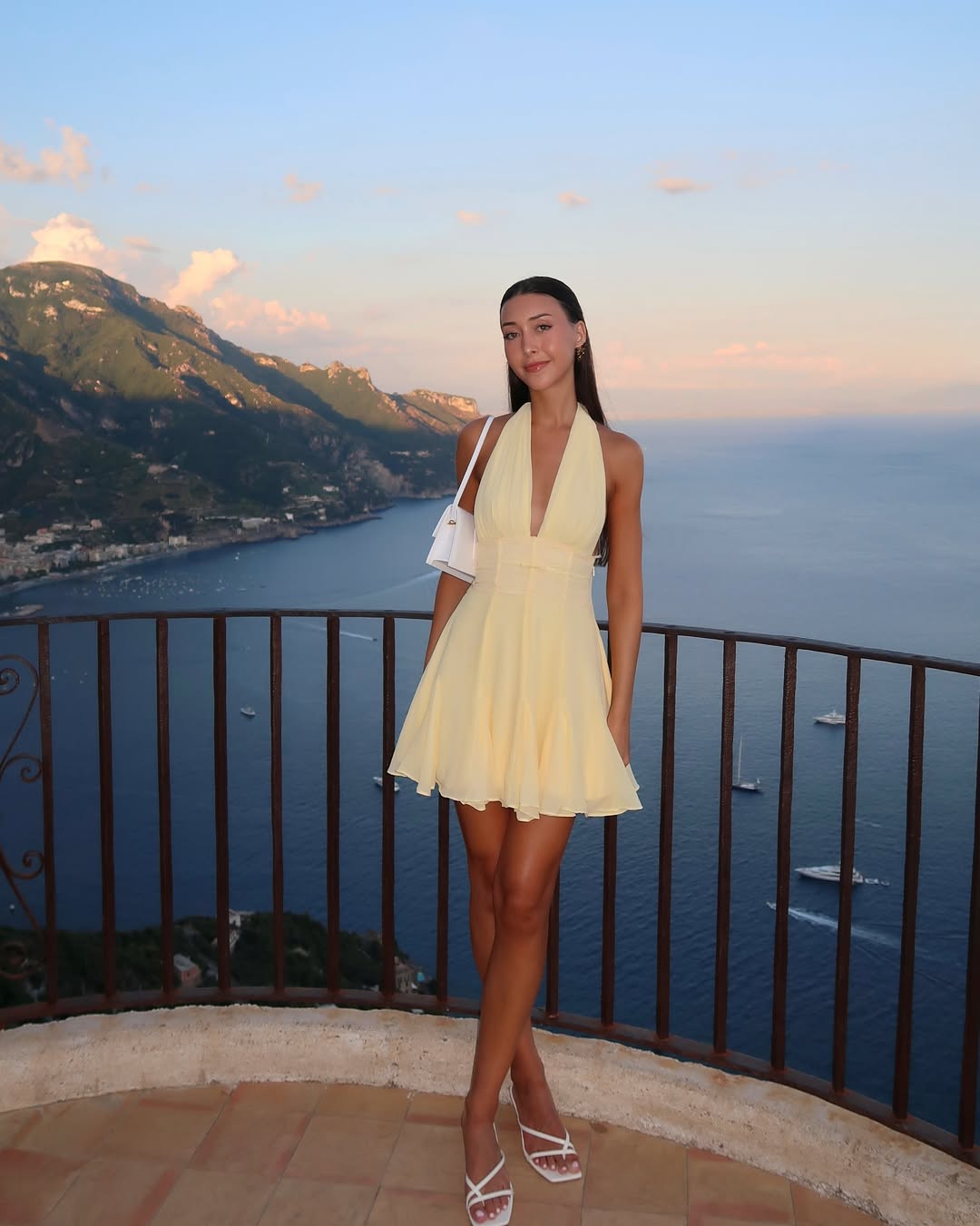 Halter V-Neck Backless Short Mini Party Prom Dress