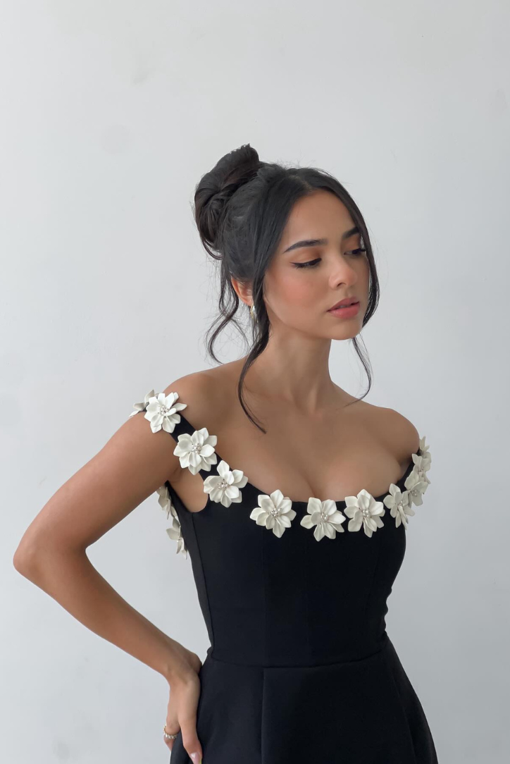 Flowers Off the Shoulder Sleeveless A-Line Short Mini Prom Dress