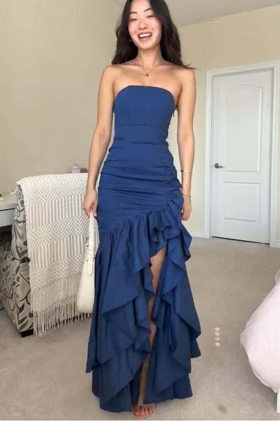 Strapless Burgundy Mermaid Ruffle Mermaid Side Slit Prom Dress