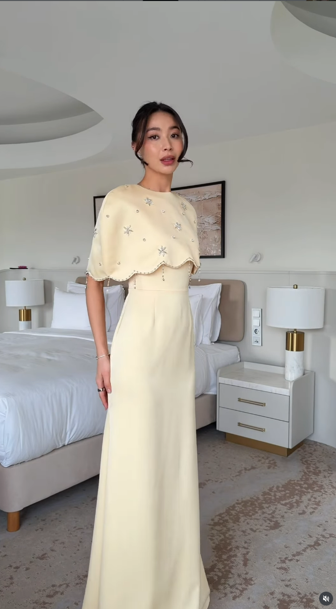 Yellow Beaded Shawl Sleeveless Mermaid Floor-Length Evening Dress