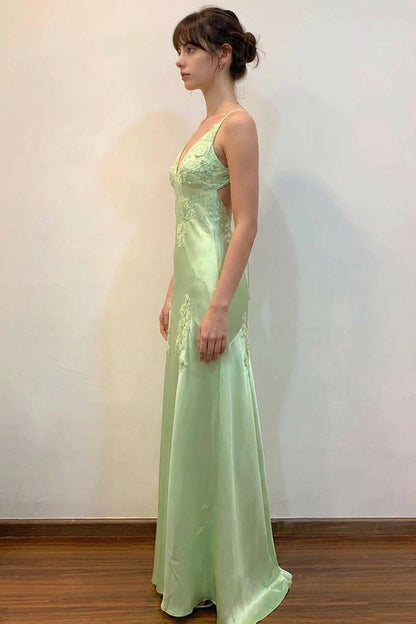 Sheath V-Neck Appliques Satin Green Prom Dress With Open Back