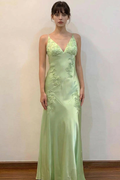 Sheath V-Neck Appliques Satin Green Prom Dress With Open Back