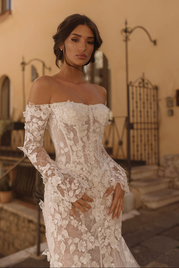 Off-The-Shoulder Lace Mermaid Wedding Dress