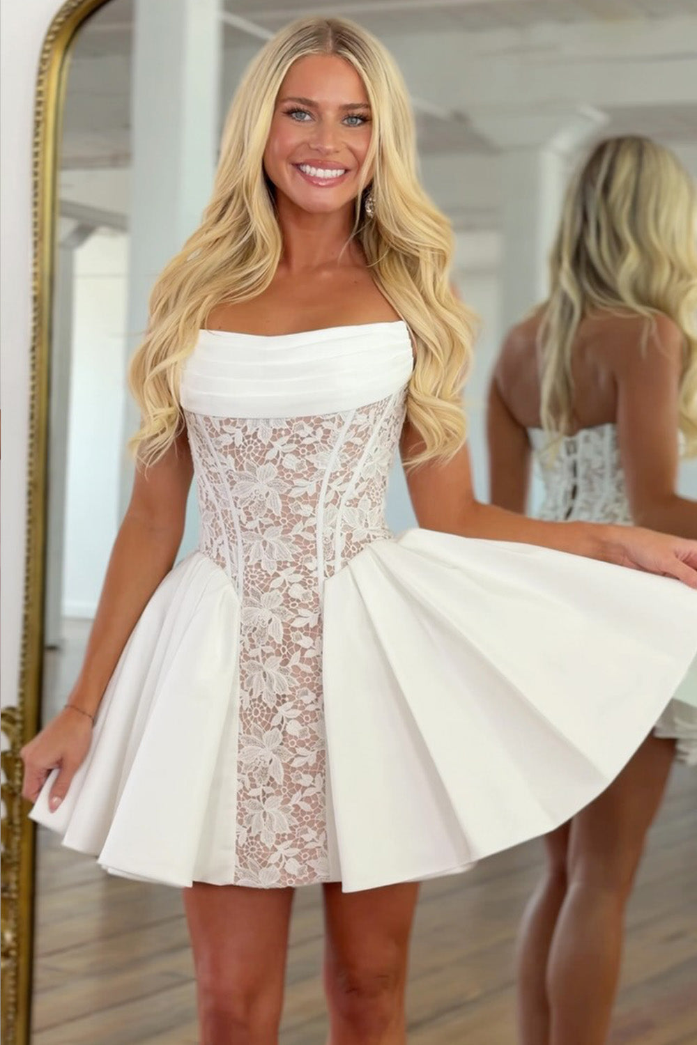 Strapless Lace Corset Pleated Mini Dress