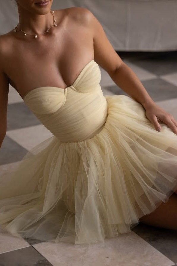 Strapless Sweetheart Ruched Tulle Mini Dress