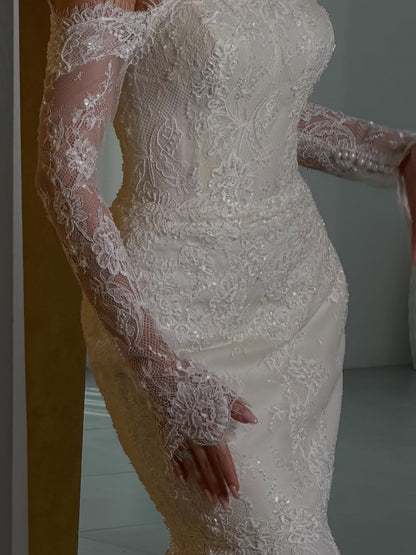 Off-the-Shoulder Lace Mermaid Wedding Dress