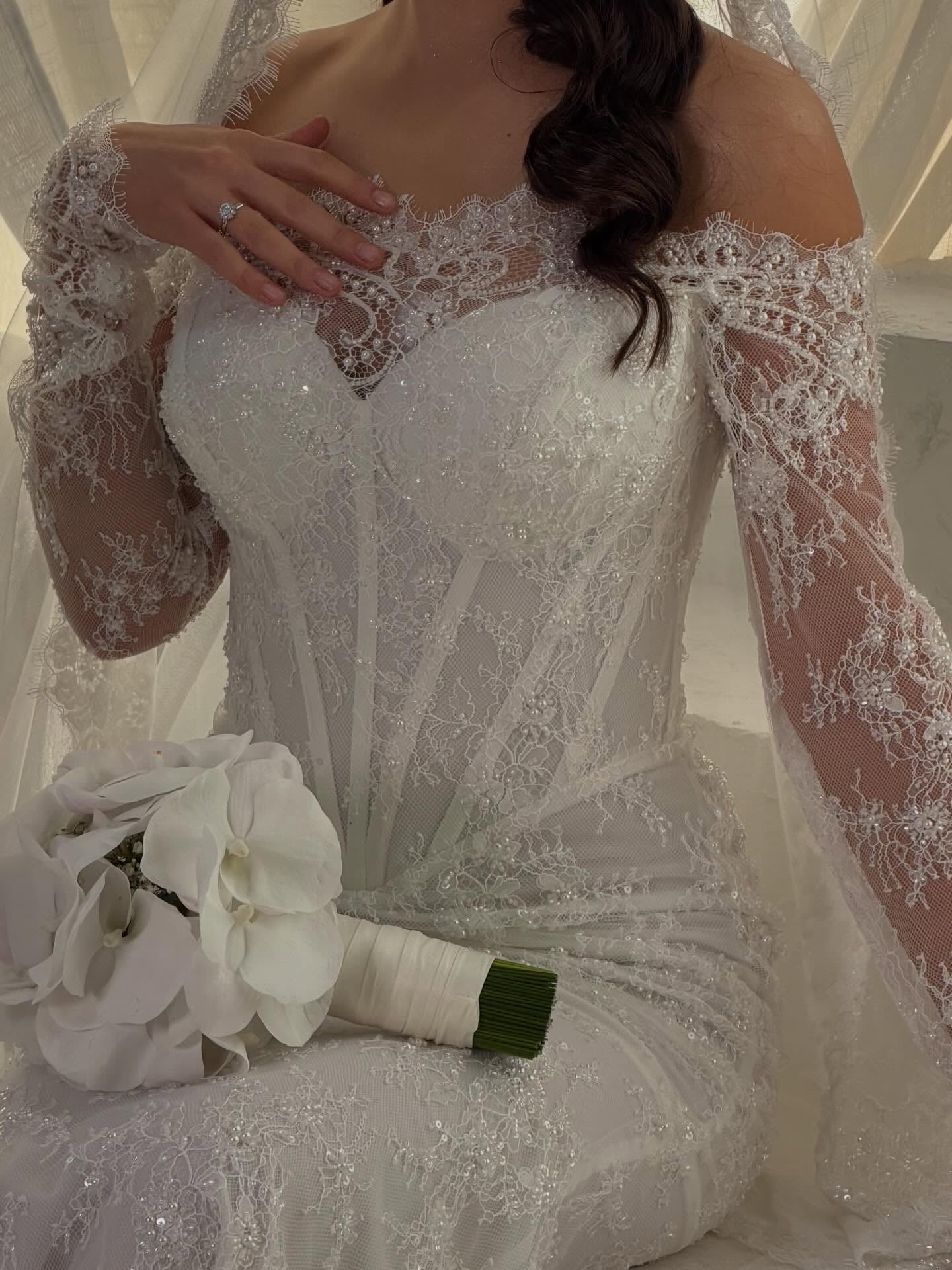 Off-the-Shoulder Corset Lace Mermaid Wedding Dress