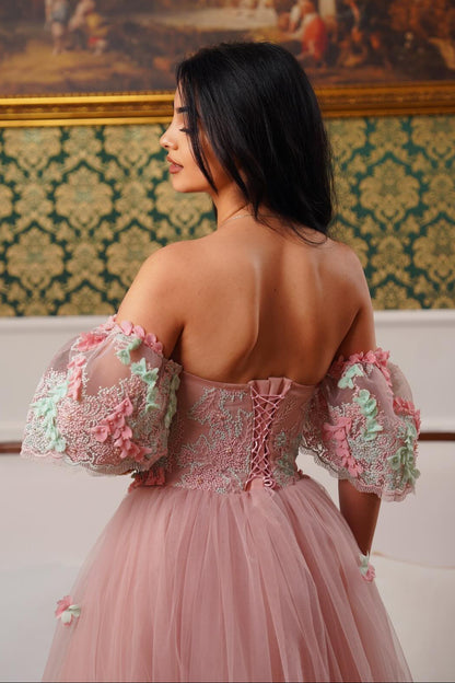 Romantic 3D Flower Tulle Corset Ball Gown
