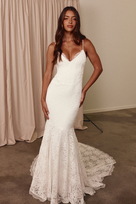 Backless Lace Mermaid Wedding Dress with Court Train