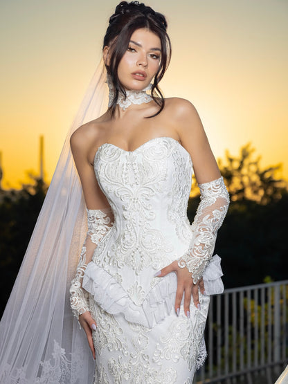 Lace Sweetheart Mermaid Wedding Dress with Train