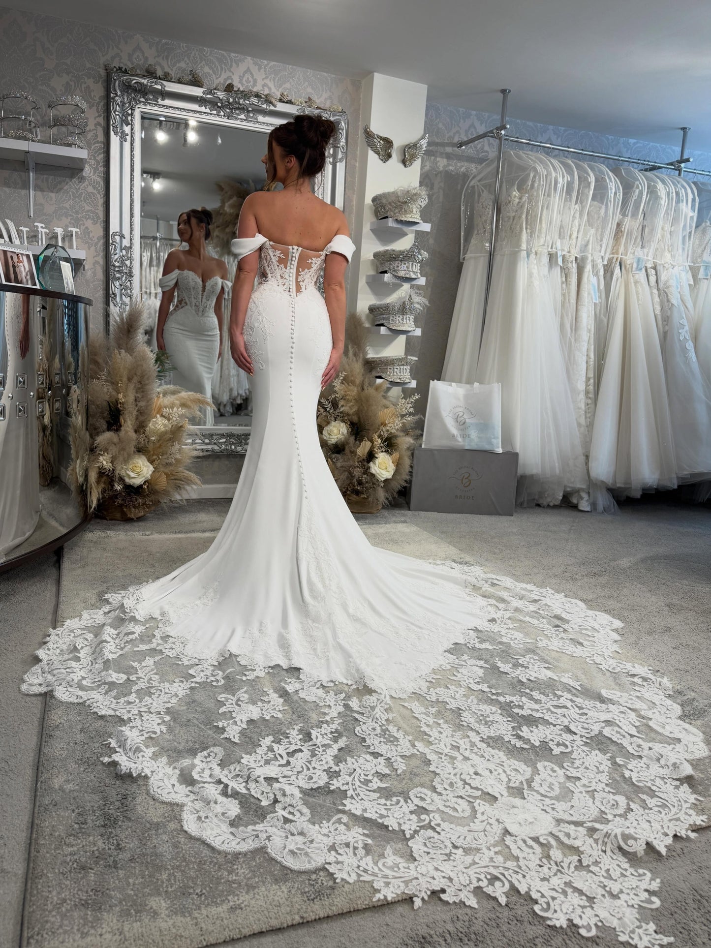 Off-the-Shoulder Lace Corset Mermaid Wedding Dress