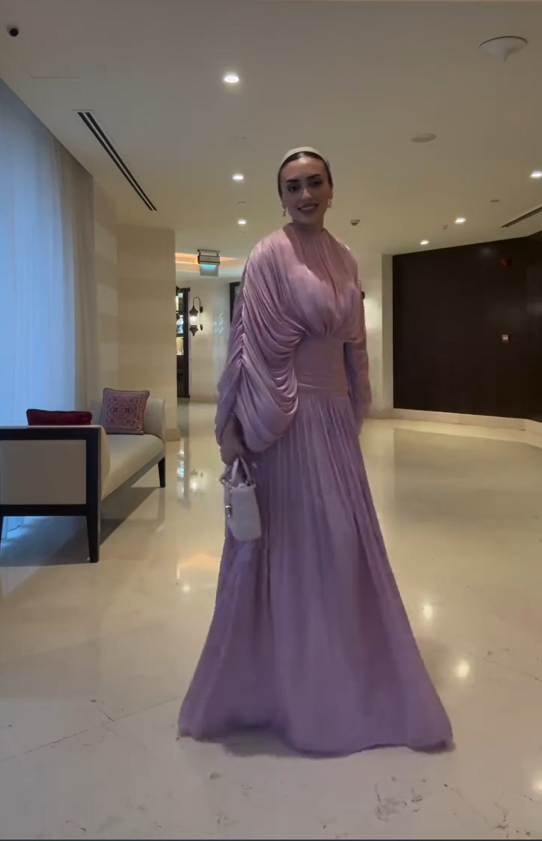 Pleated Batwing Sleeve Maxi Dress