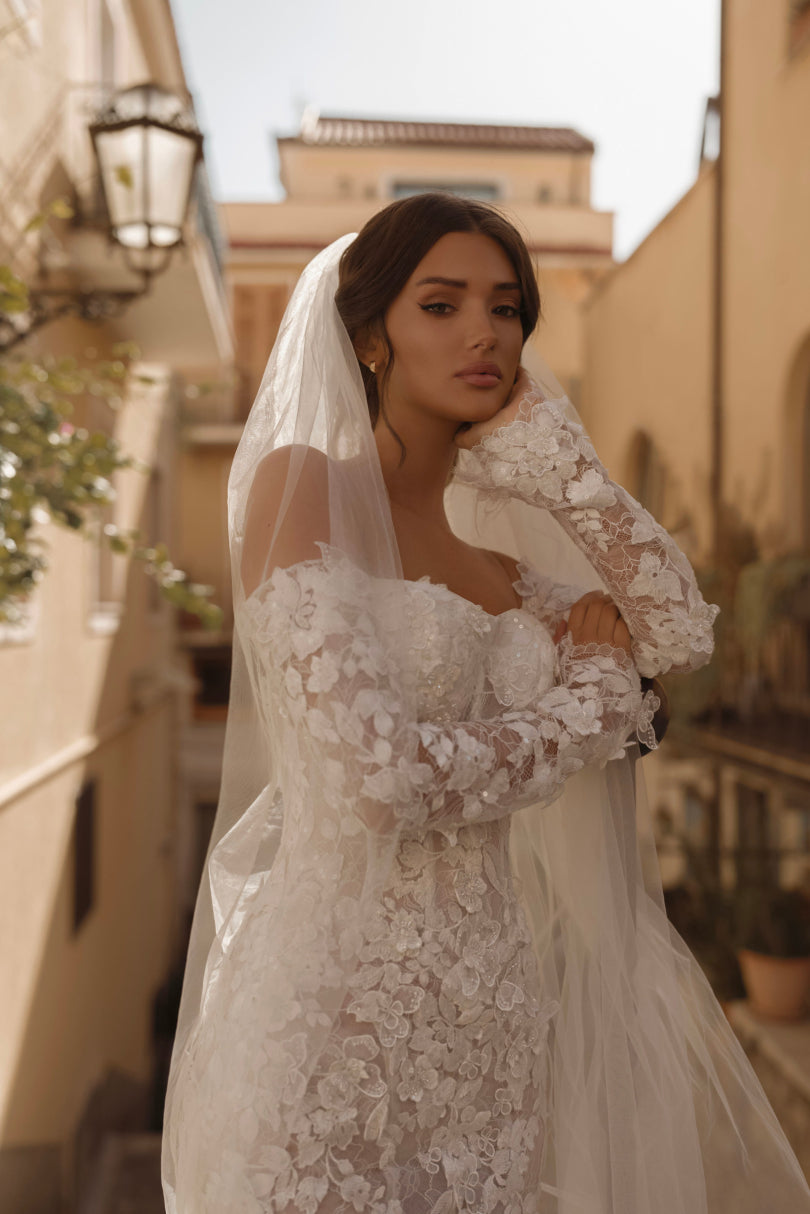 Off-The-Shoulder Lace Mermaid Wedding Dress