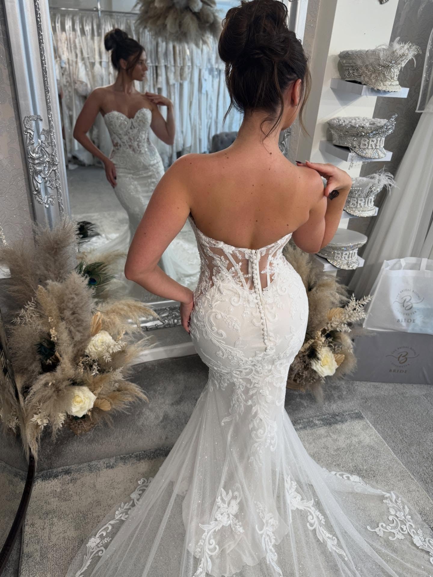 Strapless Sweetheart Lace Mermaid Wedding Dress