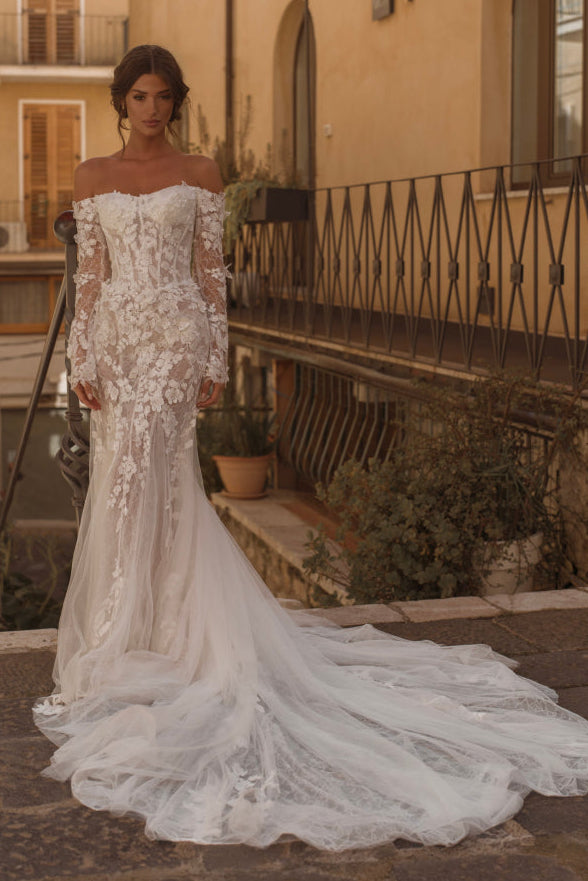 Off-The-Shoulder Lace Mermaid Wedding Dress
