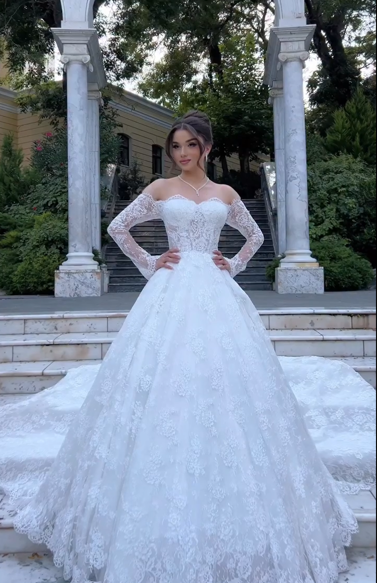 Off-Shoulder Lace Ball Gown Wedding Dress