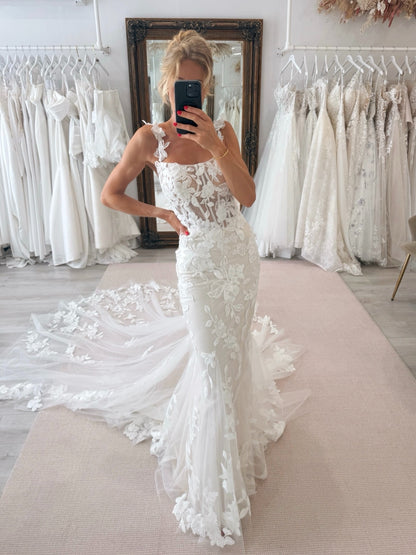 Floral Lace Mermaid Wedding Dress with Cathedral Train