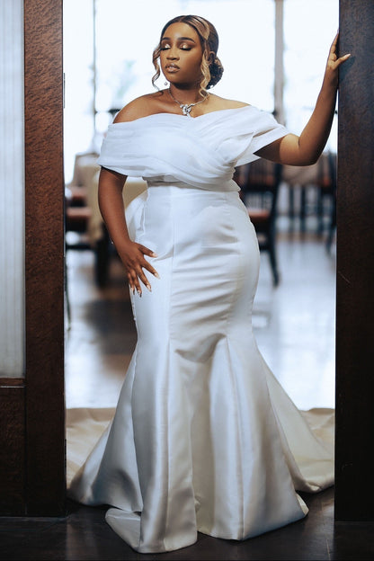 Off-The-Shoulder Satin Mermaid Wedding Dress