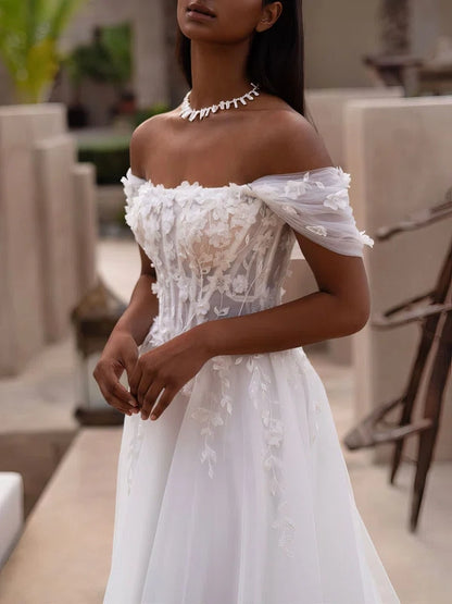 Ball Gown Off-the-Shoulder Strapless Chapel Train Tulle Wedding Dresses