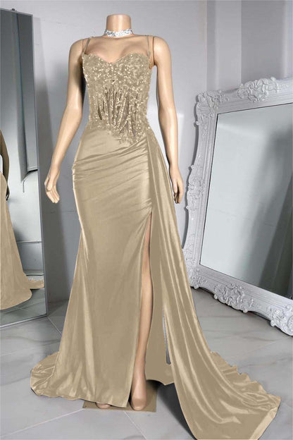 Exquisite Black Spaghetti Strap Sleeveless Pleated Long Split Prom Dress With Beading