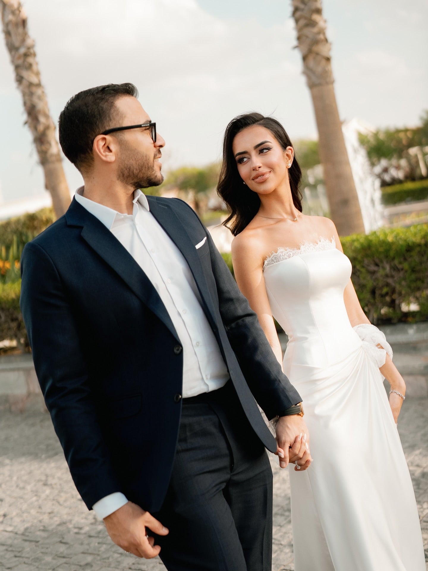 Lace Strapless Sleeveless Mermaid Wedding Dress