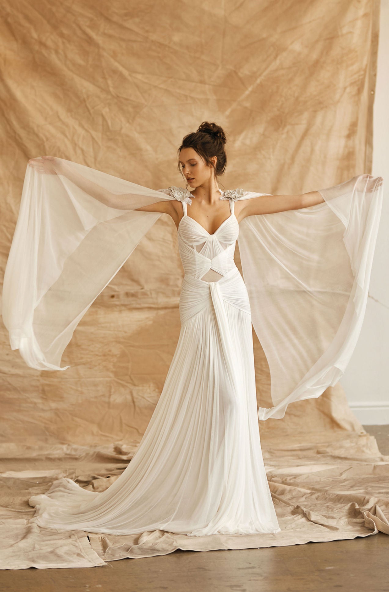 Blackless Shawl Sleeveless Mermaid Wedding Dress