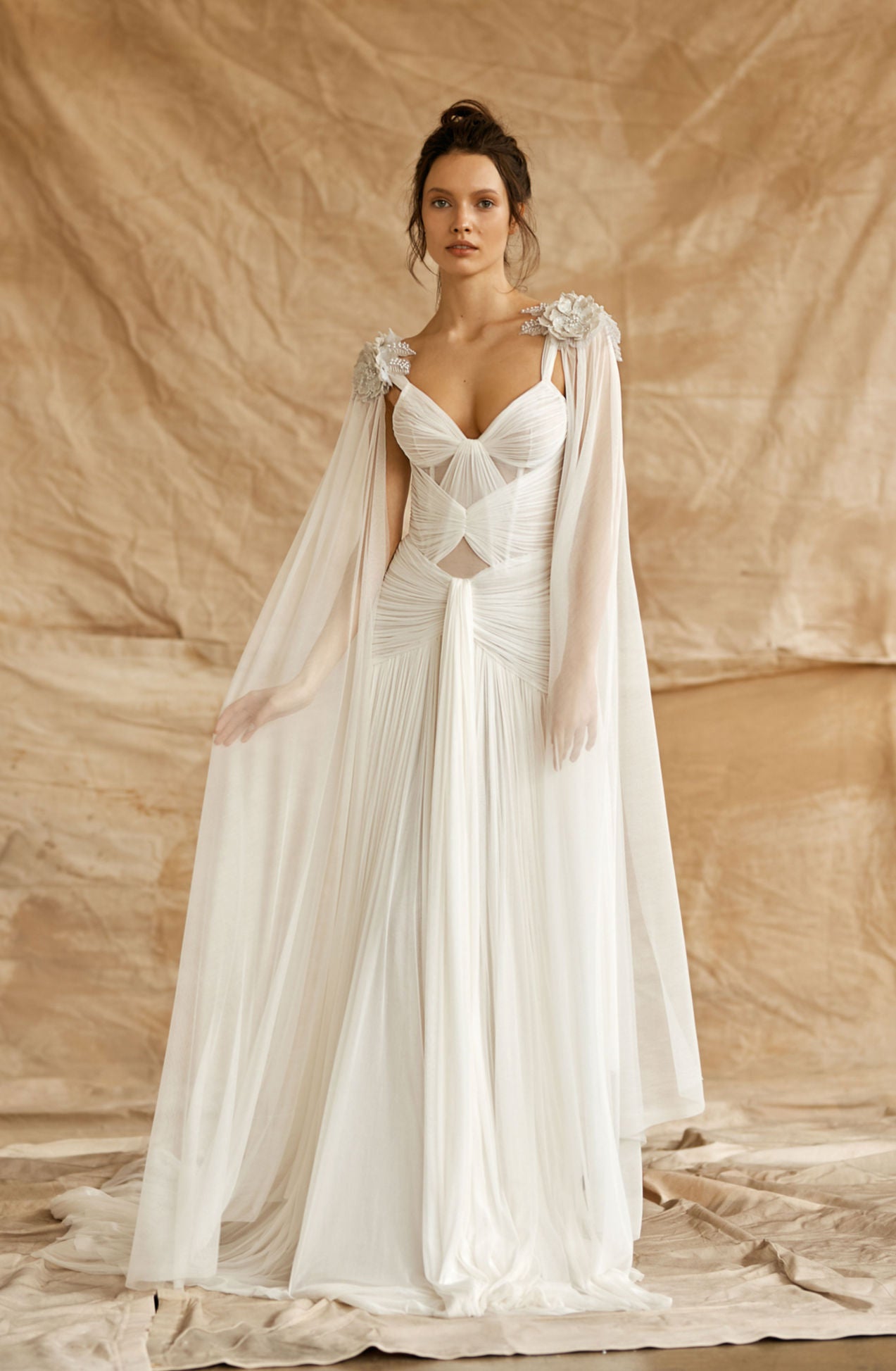 Blackless Shawl Sleeveless Mermaid Wedding Dress