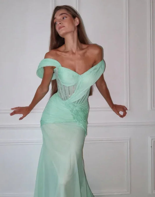 V-Neck Off-The-Shoulder Strapless Sleeveless High-Waisted Long Mermaid Prom Dress With Pleated And Sequins